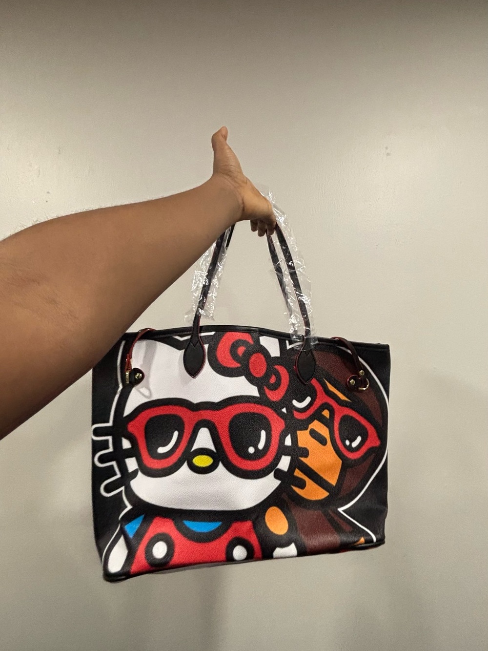 ❤️🖤Retro glasses character tote